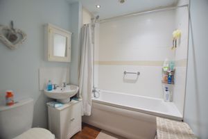 Photo 19- click for photo gallery